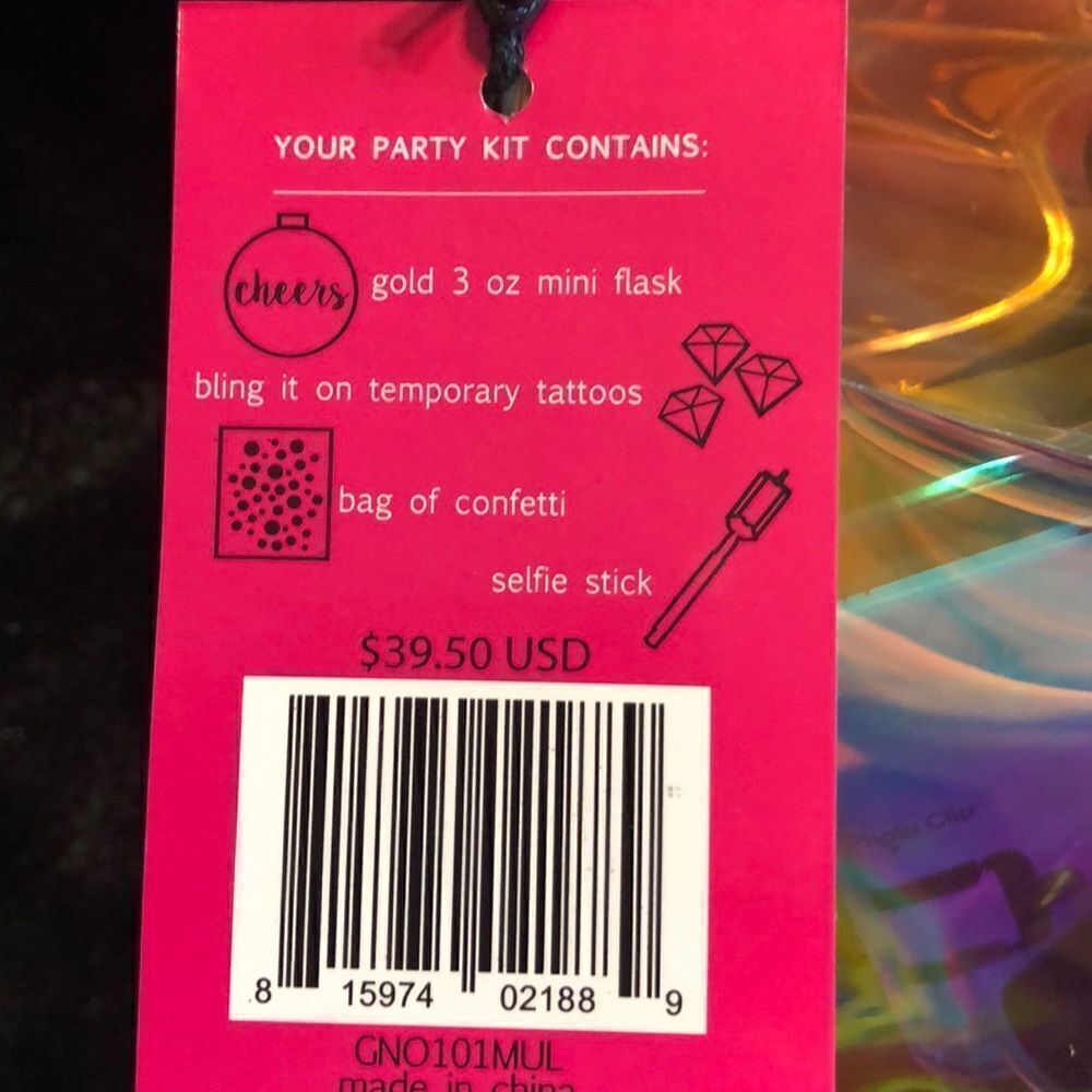 Girls night out party kit - Picture 2 of 4